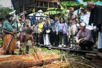 Wapres Gibran Tinjau Sekolah Sagu Asmat,  Hilirisasi Pangan Lokal Papua