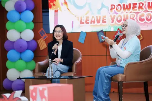 Prilly Latuconsina Ajak Pelajar Keluar Dari Zona Nyaman