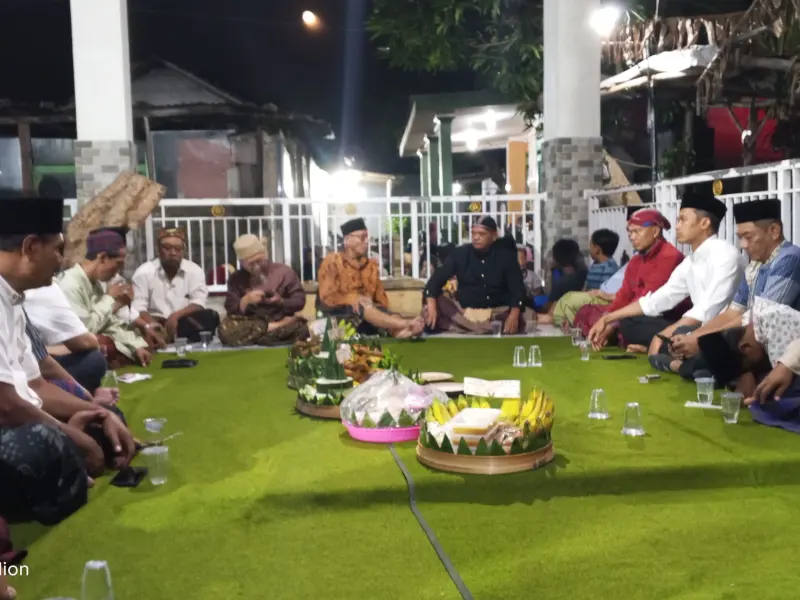 Warga Lingkungan Bence Kota Kediri Doa Bersama Bersih Desa, Diikuti Ratusan Warga