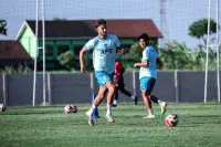 Marcos Reina Torres Fokus Bentuk Permainan Tim Persik Kediri