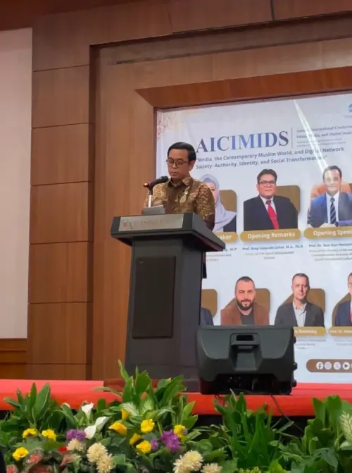 Prof. Ahmad Tholabi Kharlie Tegaskan Pentingnya Literasi Digital dalam Pengembangan Komunikasi Islam