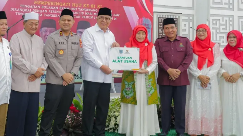 Walikota Tangsel Bareng Masyarakat Syukuran HUT RI ke 81