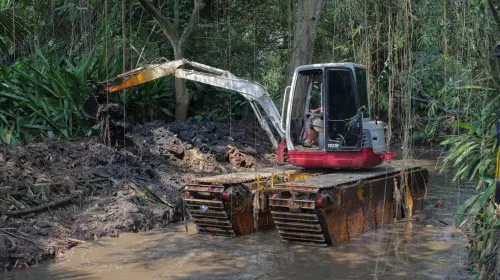 Sungai Ciputat Dikeruk, Pemkot Tangsel Perkuat Sistem Pengendalian Banjir