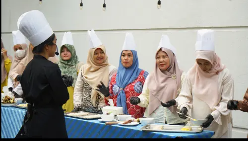 ARYADUTA Lippo Village Dukung Pemberdayaan Masyarakat melalui Cooking Class Sapta Rasa Bersama LPMK Bencongan Indah