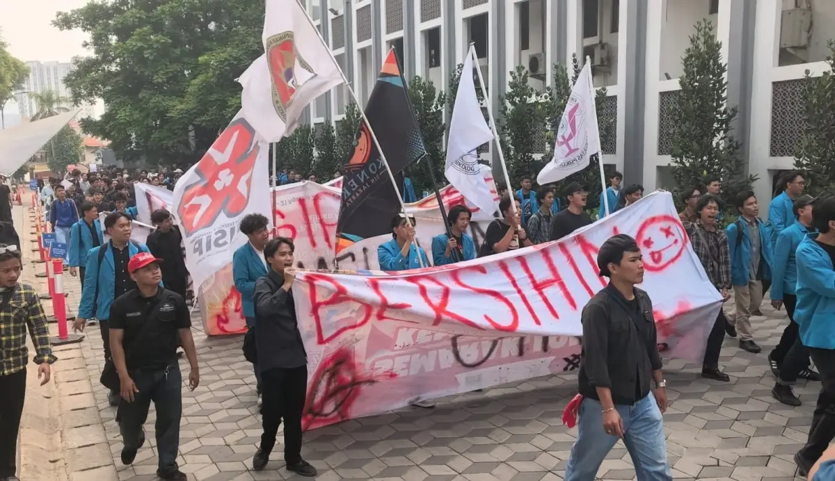 Ratusan Mahasiswa UIN Jakarta Demo, Desak Dugaan Korupsi Eks Rektor Diusut