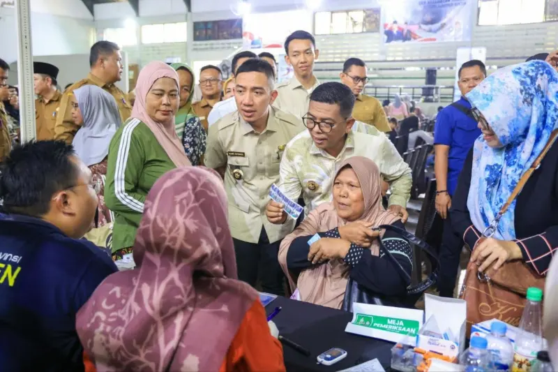 Andra Soni Ajak Warga Lebak Peduli Kesehatan Lewat CKG Gratis