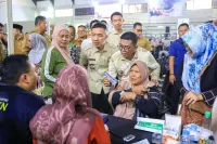 Andra Soni Ajak Warga Lebak Peduli Kesehatan Lewat CKG Gratis