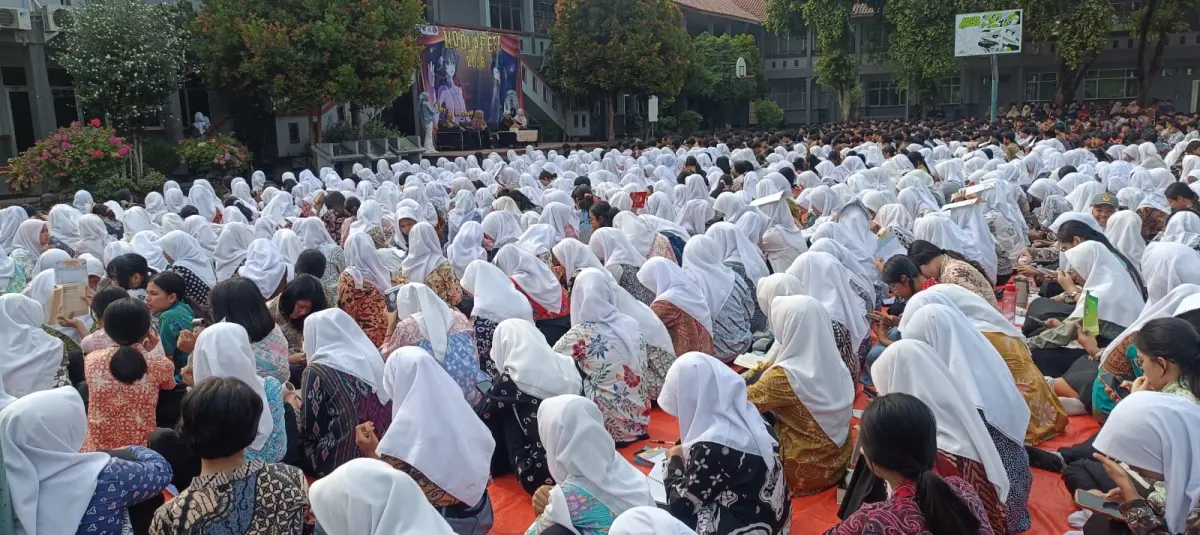 Ribuan Siswa SMAN 2 Tangsel Digembleng Penulis Skenario Film Box Office Indonesia