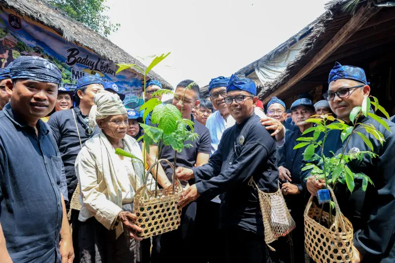 Selamatkan Alam Baduy, Andra Soni Dukung Gerakan Tanam 70 Ribu Pohon