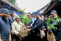 Selamatkan Alam Baduy, Andra Soni Dukung Gerakan Tanam 70 Ribu Pohon