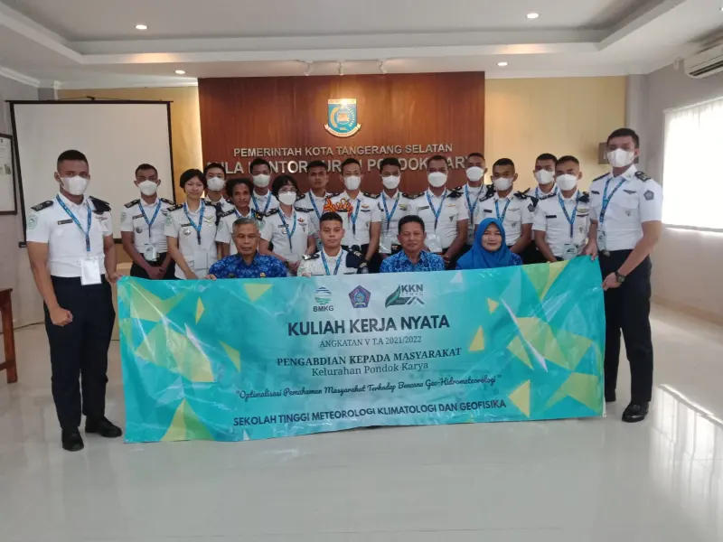 Mahasiswa STMKG KKN di 11 Kelurahan Wilayah Tangsel