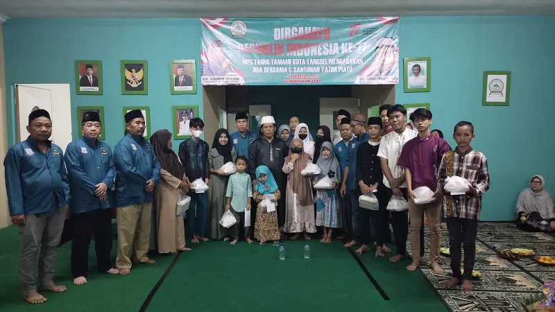 Malam 17 Agustus, MPC Fahmi Tamami Kota Tangsel Santuni Yatim Piatu Serta Doa Bersama