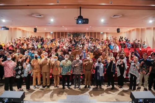 Seminar Nasional Gebyar Kemerdekaan Tenaga Pendidik, Pilar Apresiasi Sinarmas Land
