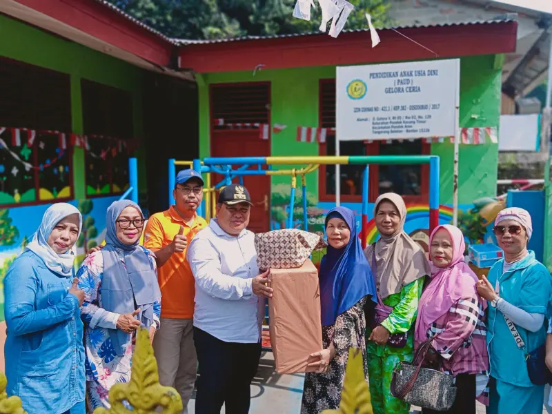 Lurah Pondok Kacang Tangsel Kunjungi Sekolah PAUD Gelora Ceria, Imbas Banjir  