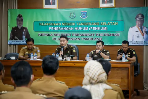 Kejari Tangsel Edukasi Hukum, Libatkan Seluruh Lurah di Pamulang Tangsel&nbsp;