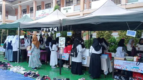 Market Day Nilmatan 2022 di SMKN 5 Tangsel Ramai Dikunjungi