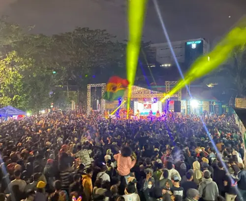 Erwin dan Ocil Nyanyi Reggae Kopi Hitam
