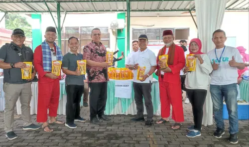 Ramaikan Semarak Serpong Utara, IKPP Tangerang Jual Migor di Bawah Harga Pasar
