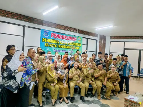 Perkuat Ketahanan Pangan, 21 Pengurus Kontak Tani Nelayan Andalan Tangsel Dilantik