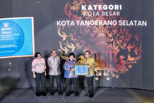 Pemkot Tangsel Raih Sertifikat Adipura 2022, Pilar: Semangat Kolaborasi Jaga Lingkungan
