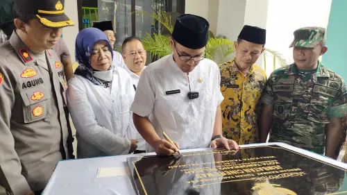 Kantor Kecamatan Paling Megah, Didesain Tiga Lantai  ada Di Ciputat TimurÂ 