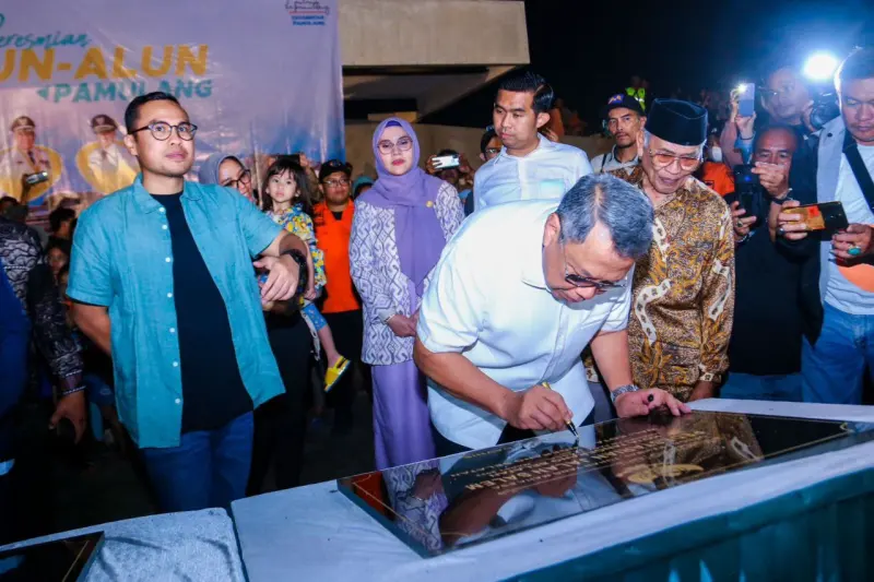 Peresmian Alun Alun Pamulang  Disambut Antusiasme Warga, Benyamin Hadir Bareng Pilar