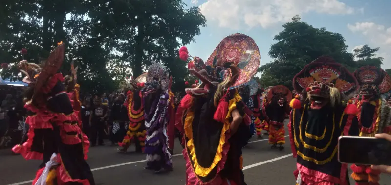 Tari Kolosal 1000 Barong, Sambut Hari Jadi Kabupaten Kediri Ke-1219