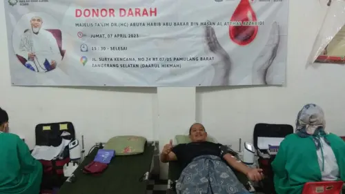 MT Habib Abubakar Al Attas Azzabidi & PMI Tangsel Adakan Donor Darah