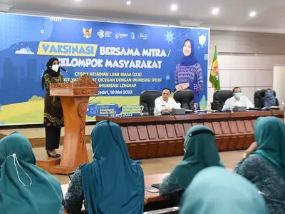 Ketua TP PKK Kediri Ajak Warga Lengkapi Imunisasi