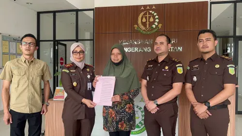 <strong>Kuntit Uang Majikan, Warga Depok Bebas Dakwaan Setelah Kejari Tangsel Jatuhkan RJ</strong>
