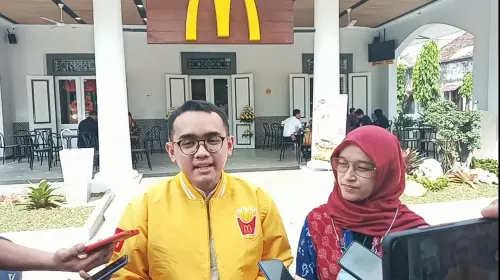 McDonald\'s Brawijaya Kediri Dibuka, Asyik Makan Sambil Belajar Sejarah