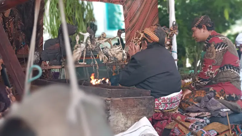 Melihat Ruwatan Wayang Mbah Gandrung hingga Pemandian&nbsp; Pusaka Grebeg Suro di Kota Kediri&nbsp;