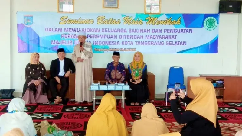 MUI Tangsel Gelar Seminar Batasan Usia Pernikahan, Ketum: Wanita Adalah Tiang Negara