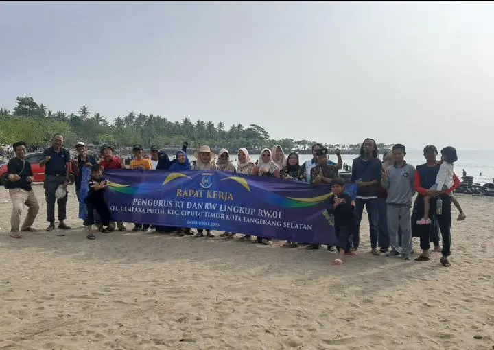 Pengurus RW 01 Cempaka Putih Gelar Raker, Susun Kegiatan Lima Tahun kedepan