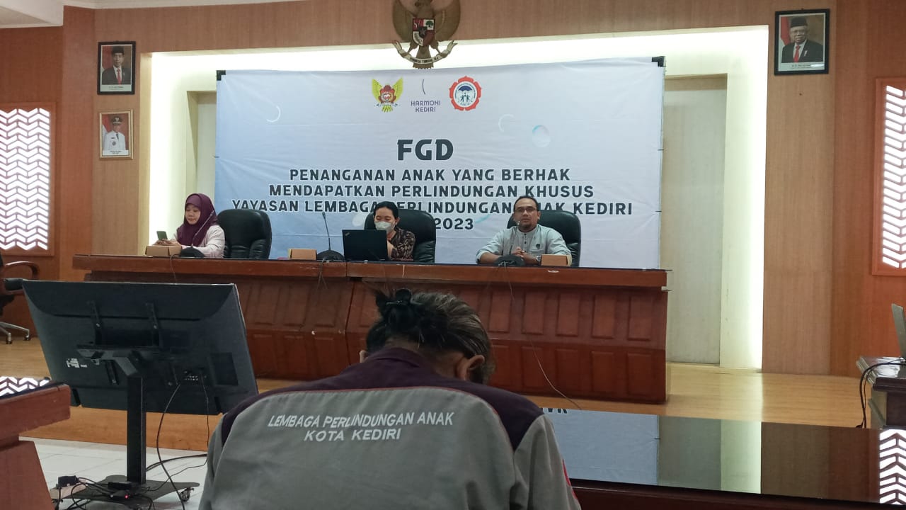 Topik Perdagangan Orang Jadi Bahasan FGD YLPA Kota Kediri
