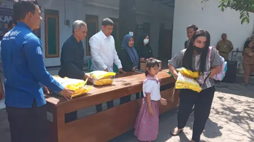 Harga Beras Melejit, Walkot Kediri Gendeng BI Operasi Pasar&nbsp;