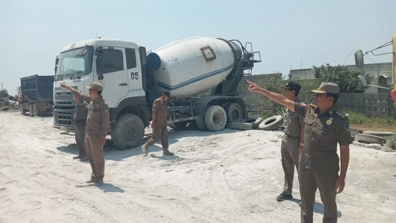 Satpol PP Kabupaten Kediri Stop Aktivitas Ready Mix