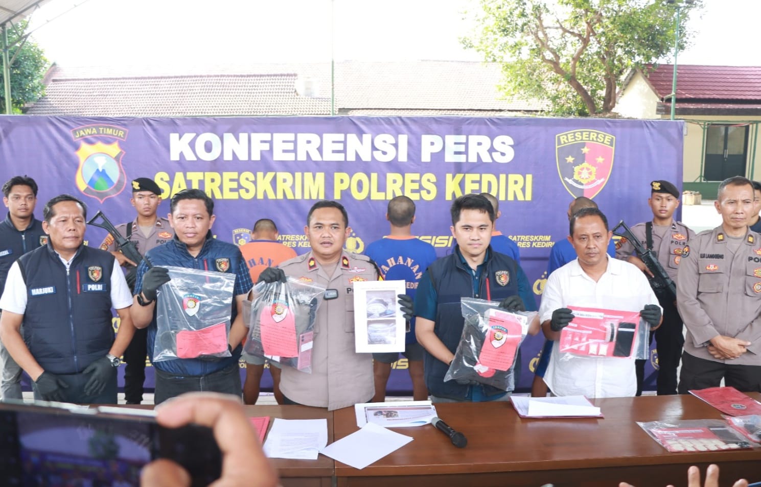 Dihantui Rasa Cemburu, Remaja Asal Pare Kabupaten Kediri Tega Bunuh sang Pacar