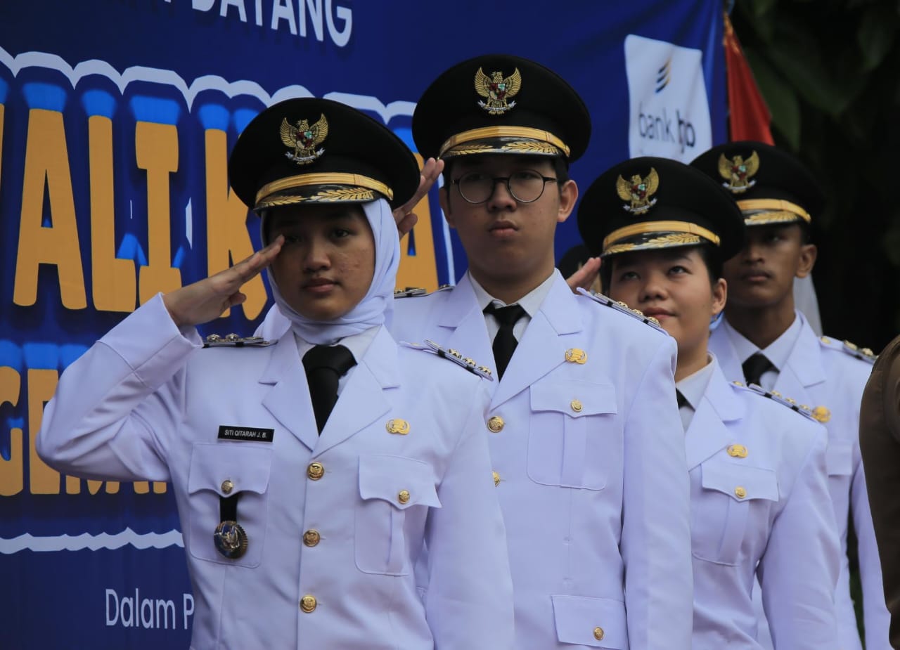 Empat Pelajar \"Sehari Menjadi Wali Kota\" Pimpin Upacara Harkitnas