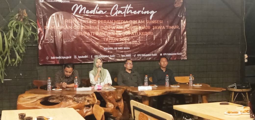 KPU Kabupaten Kediri Menilai Posisi Media Massa  Dalam Pemilihan Kepala Daerah