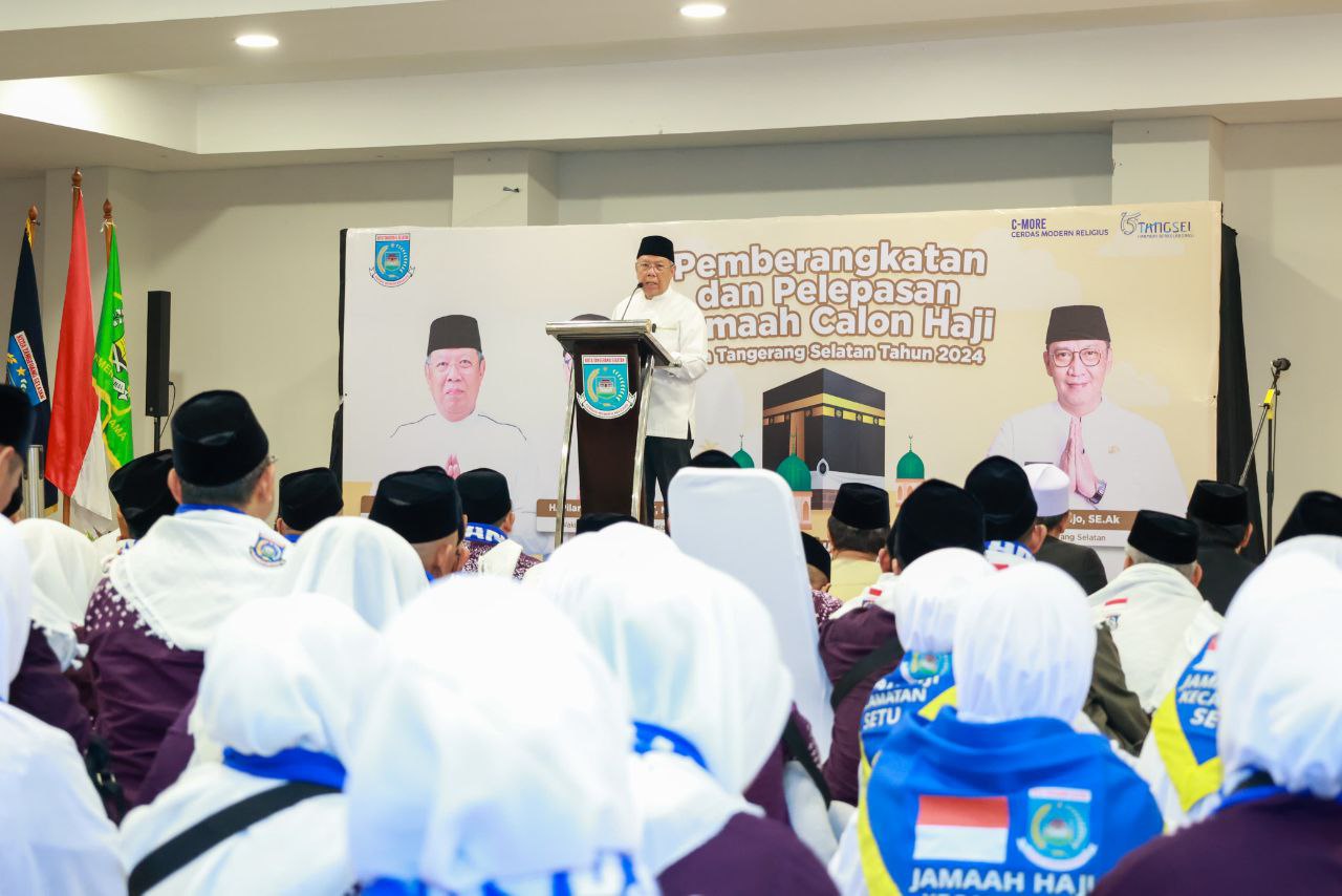 393 Calon Jamaah Haji Asal Tangsel Bertolak ke Tanah Suci Mekah, Walikota dan Masyarakat Mendoakan