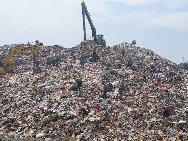 Upaya Dinas Lingkungan Hidup Tangani Problematika Sampah di Tangsel