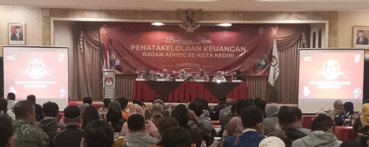 Hindari Penyalahgunaan Anggaran Pilkada,  KPU Kota Kediri Latih Laporan Keuangan PPK & PPS