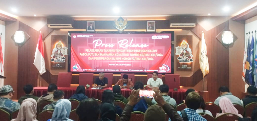 KPU Kabupaten Kediri Pastikan Pemilukada Ikuti Putusan MK