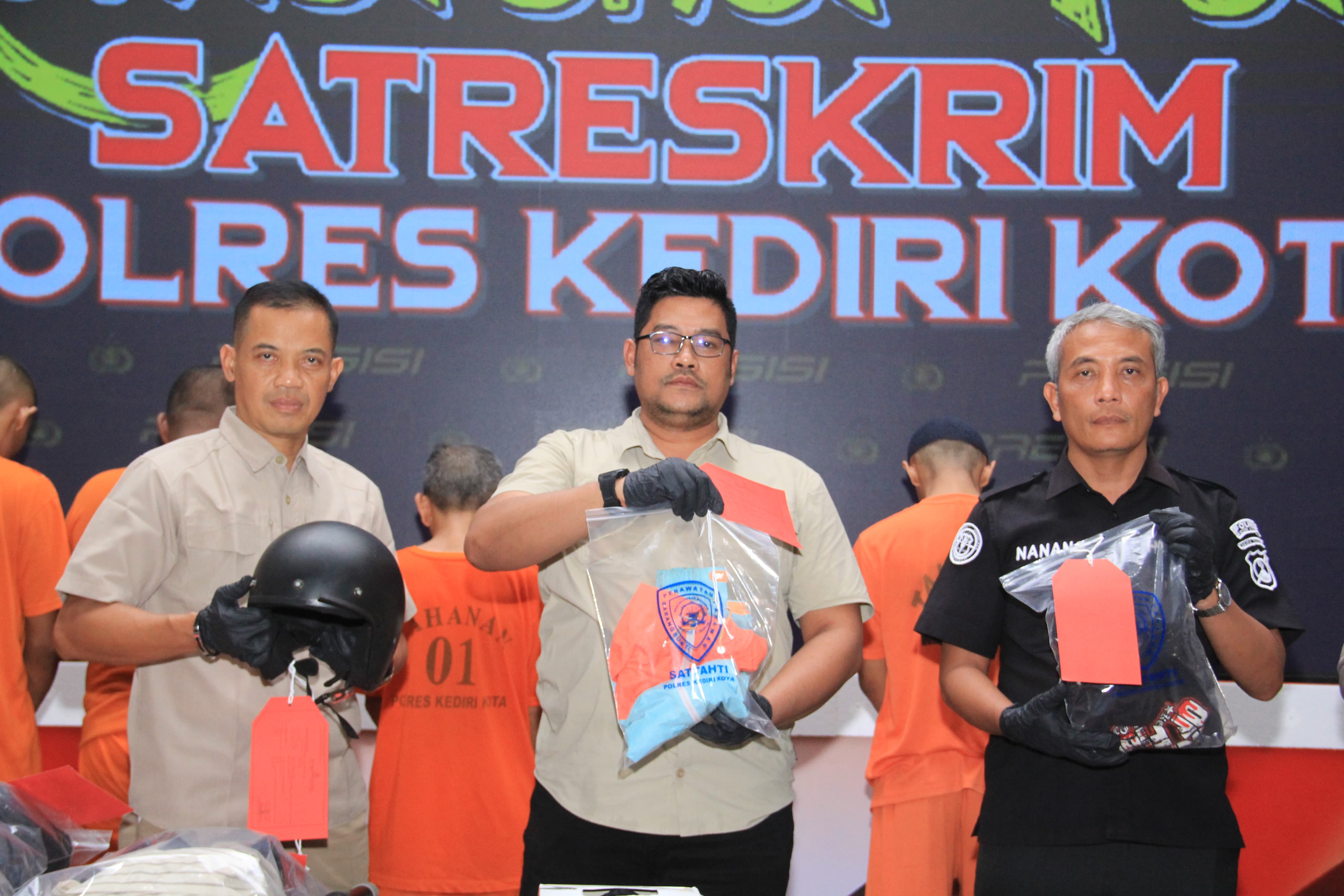 Polres Kediri Kota Bekuk Empat Pelaku PenculikanÂ 
