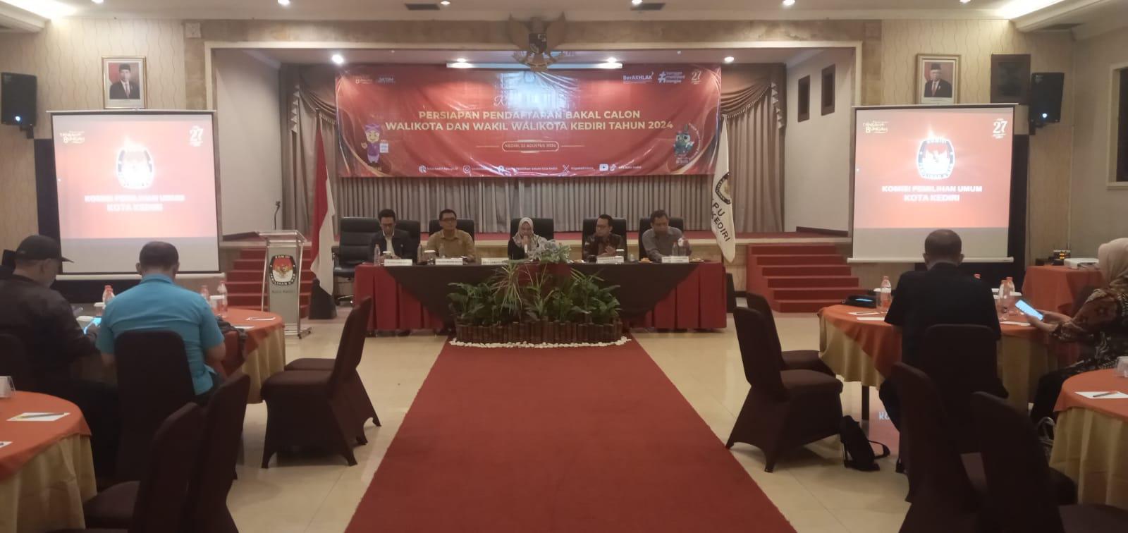 KPU Kota Kediri Sosialisasi Persyaratan Pendaftaran Bakal Calon Walikota dan Wakil WalikotaÂ 