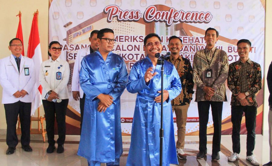 Pilkada Kota Tangerang Sachrudin-Maryono Jalani MCU di RSUP dr. Sitanala