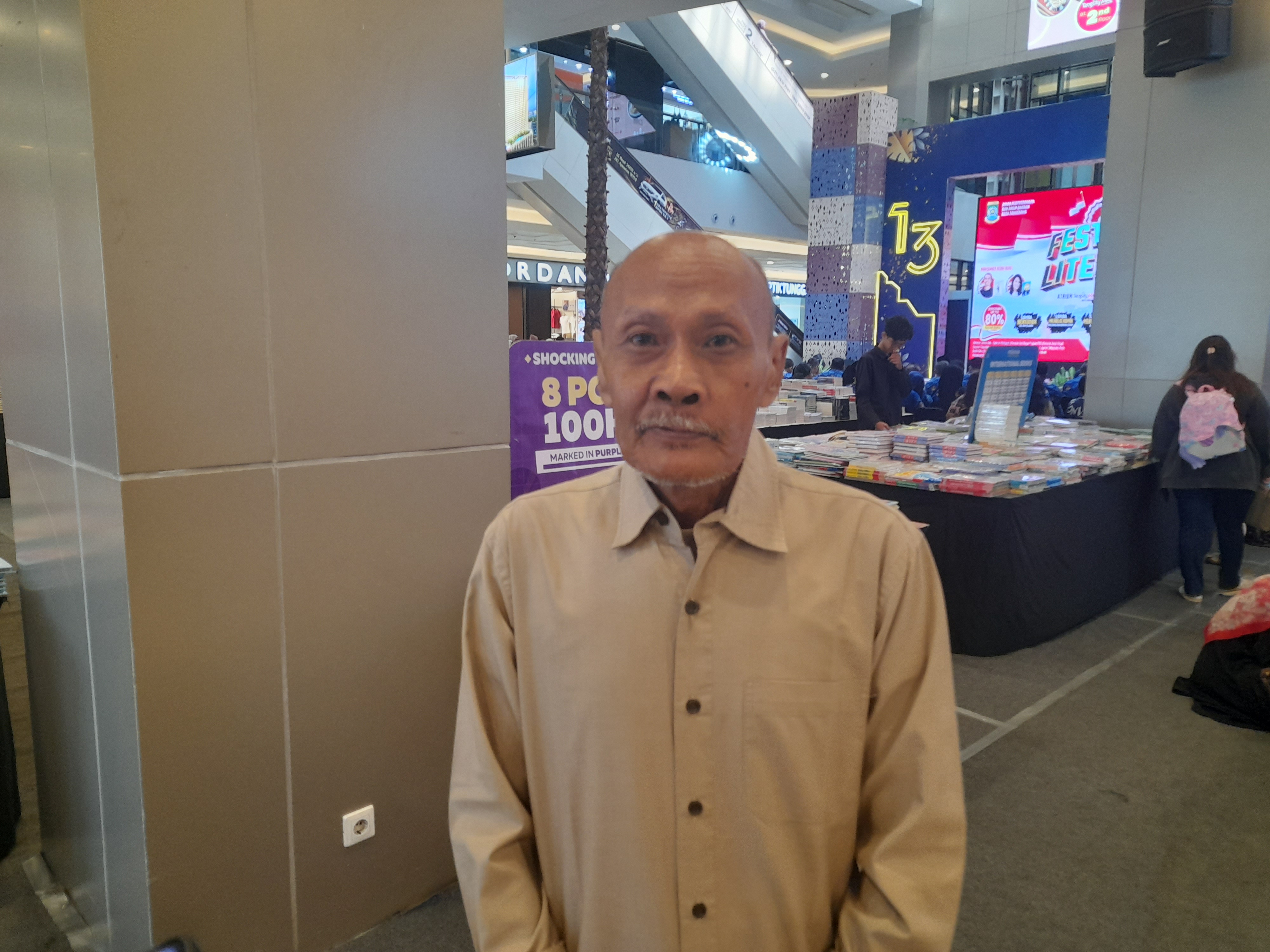 Subakir, Pemustaka Terlama di Kota Tangerang