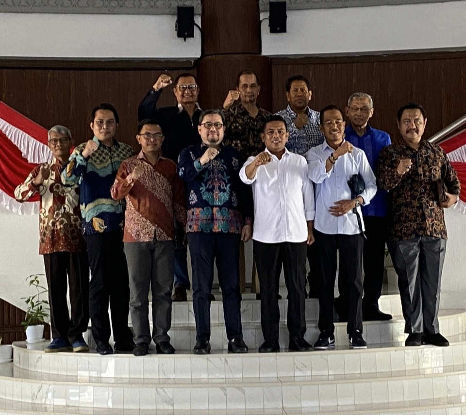Ketua Apindo Banten Ucapkan Selamat kepada Andra Soni-Dimyati