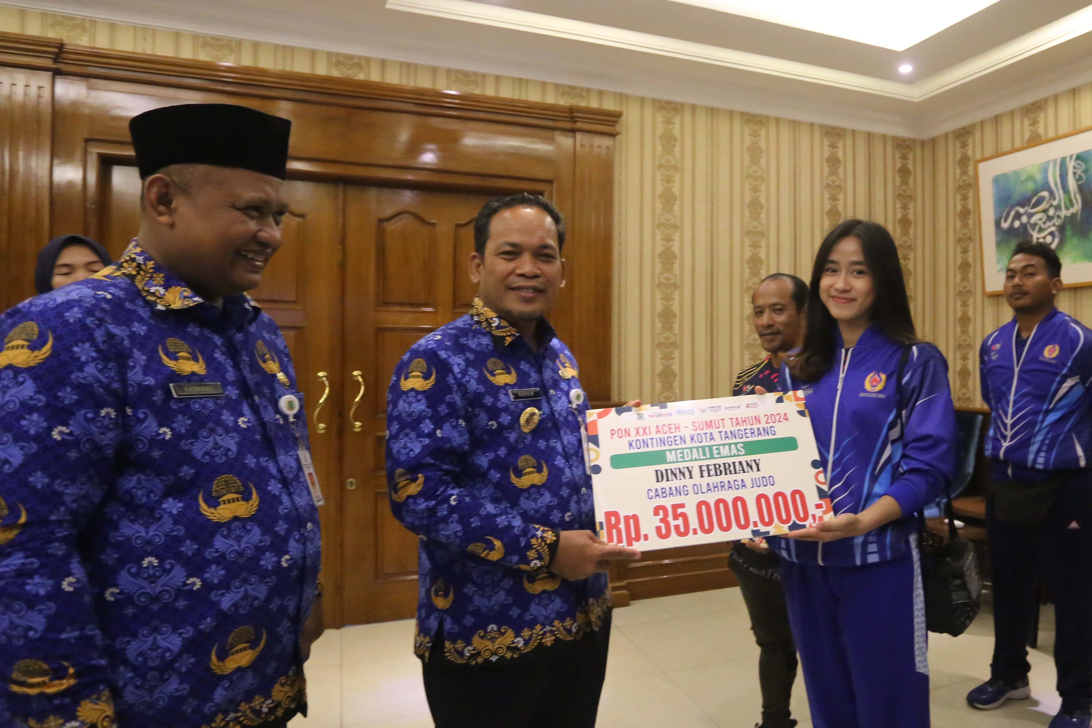 Pemkot Tangerang \"Cairkan\" Bonus Atlet Berprestasi di Ajang PON dan PEPARNAS